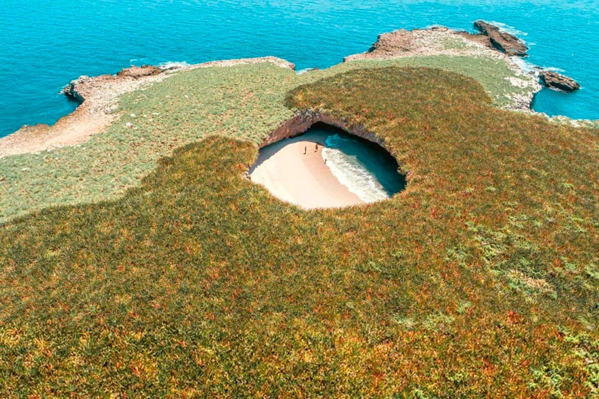 Playa Escondida interior